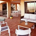 Josephine: Vue Magnifique Sur Et Montagnes *
