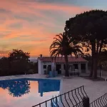 Casa de Férias Josephine: Vue Magnifique Sur Et Montagnes Laroque-des-Albères