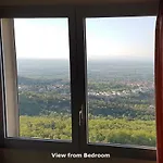 Josephine: Vue Magnifique Sur Et Montagnes * Laroque-des-Albères