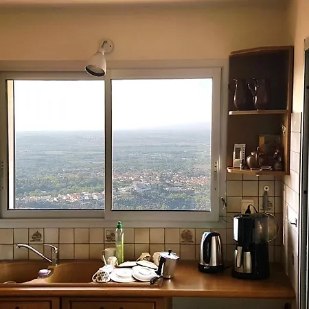 Josephine: Vue Magnifique Sur Et Montagnes