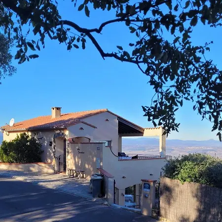 Ferienhaus Josephine: Vue Magnifique Sur Et Montagnes *
