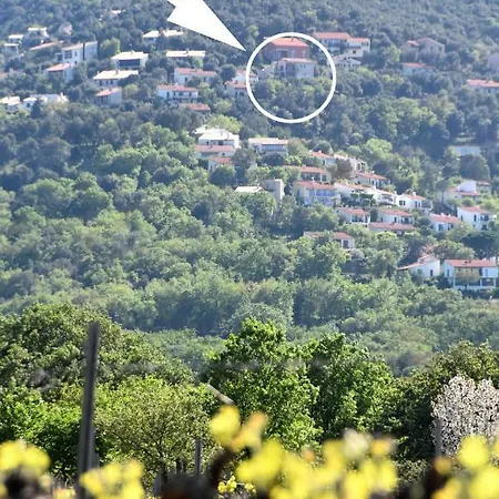 Josephine: Vue Magnifique Sur Et Montagnes Ferienhaus *