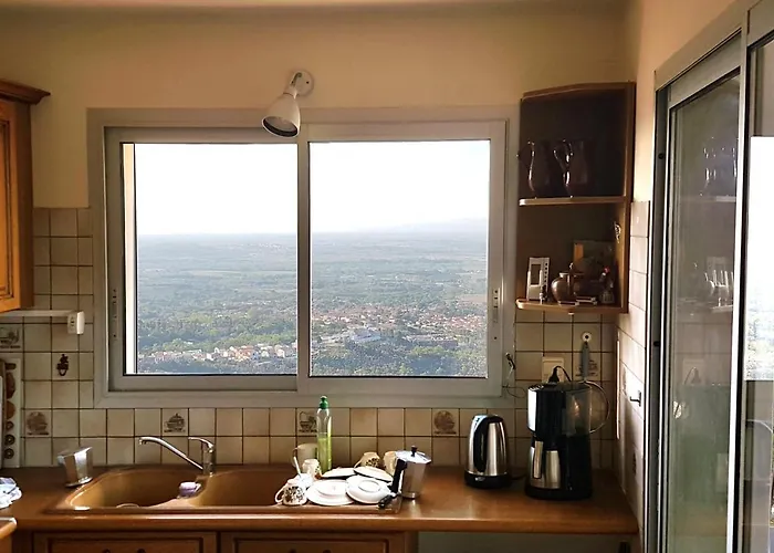 Josephine: Vue Magnifique Sur Et Montagnes