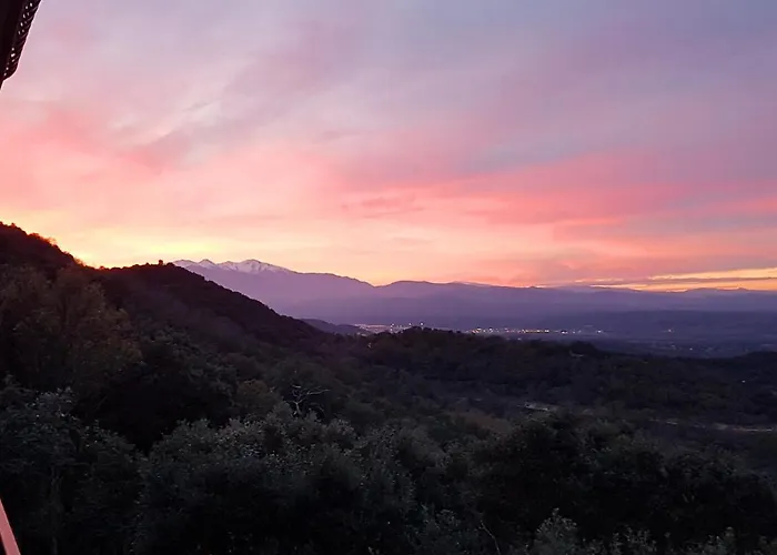 Josephine: Vue Magnifique Sur Et Montagnes בית נופש Laroque-des-Albères